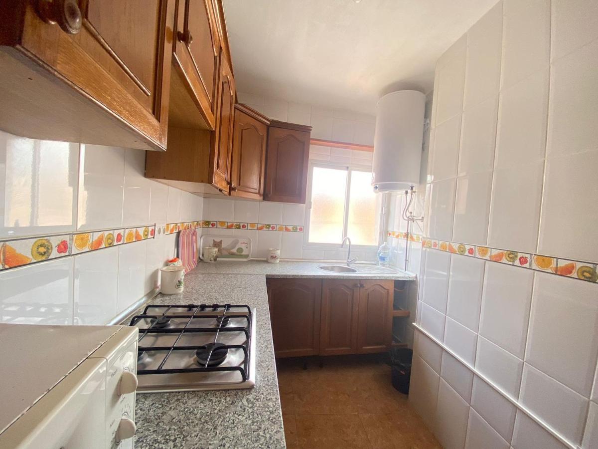 AMPLIO y CÉNTRICO APARTAMENTO CON APARCAMIENTO GRATUITO ALREDEDOR Fuengirola Exterior foto