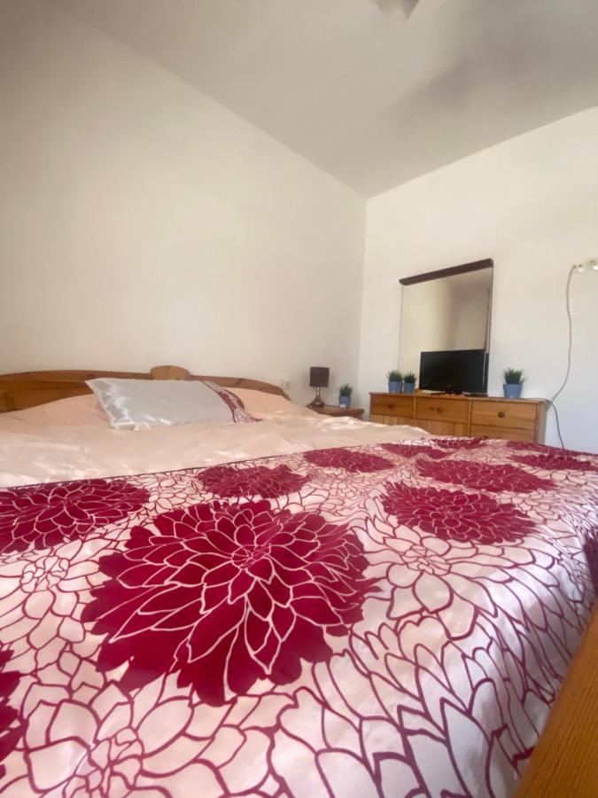 AMPLIO y CÉNTRICO APARTAMENTO CON APARCAMIENTO GRATUITO ALREDEDOR Fuengirola Exterior foto