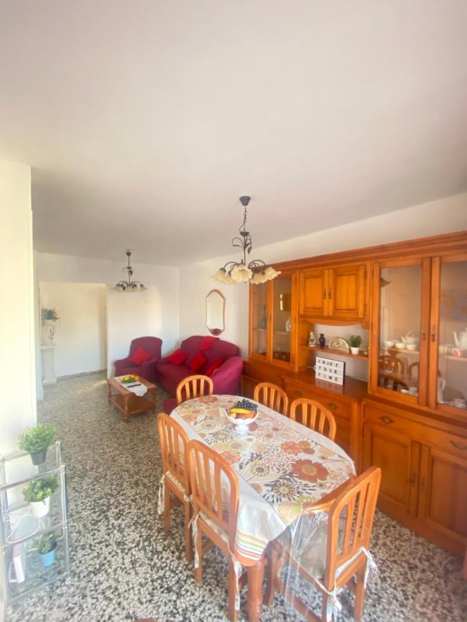 AMPLIO y CÉNTRICO APARTAMENTO CON APARCAMIENTO GRATUITO ALREDEDOR Fuengirola Exterior foto