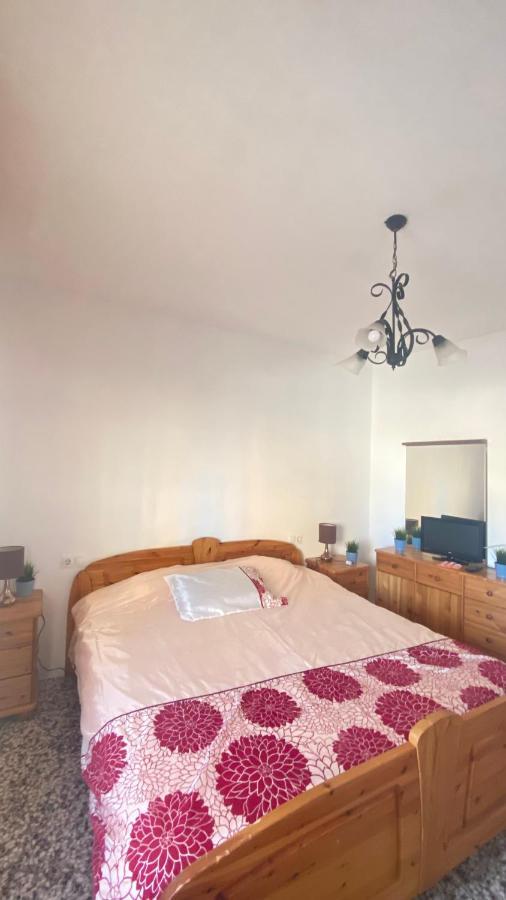 AMPLIO y CÉNTRICO APARTAMENTO CON APARCAMIENTO GRATUITO ALREDEDOR Fuengirola Exterior foto